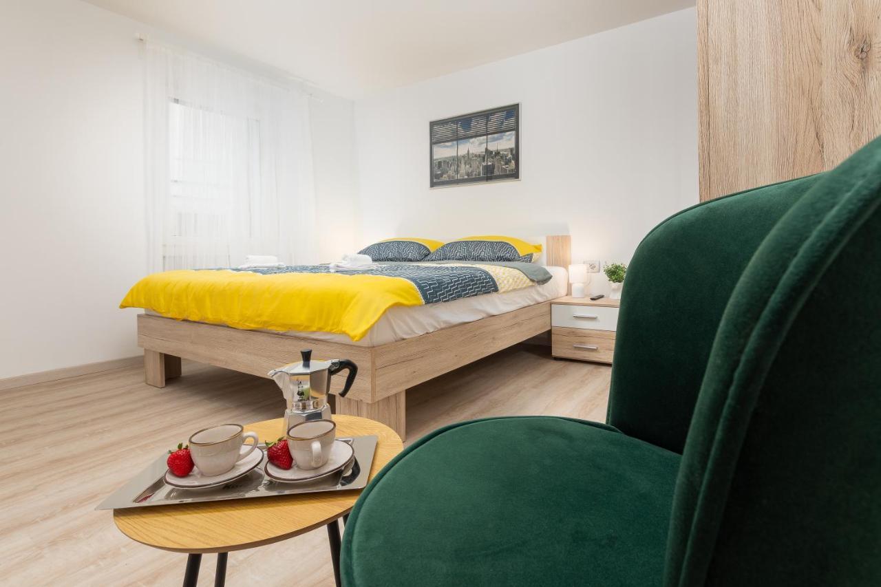 Apartment Ena Near Pula Amphitheater Buitenkant foto