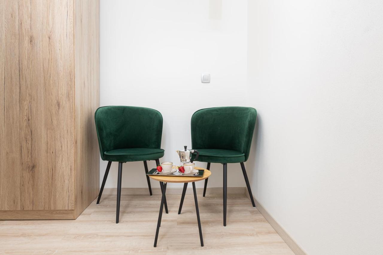 Apartment Ena Near Pula Amphitheater Buitenkant foto
