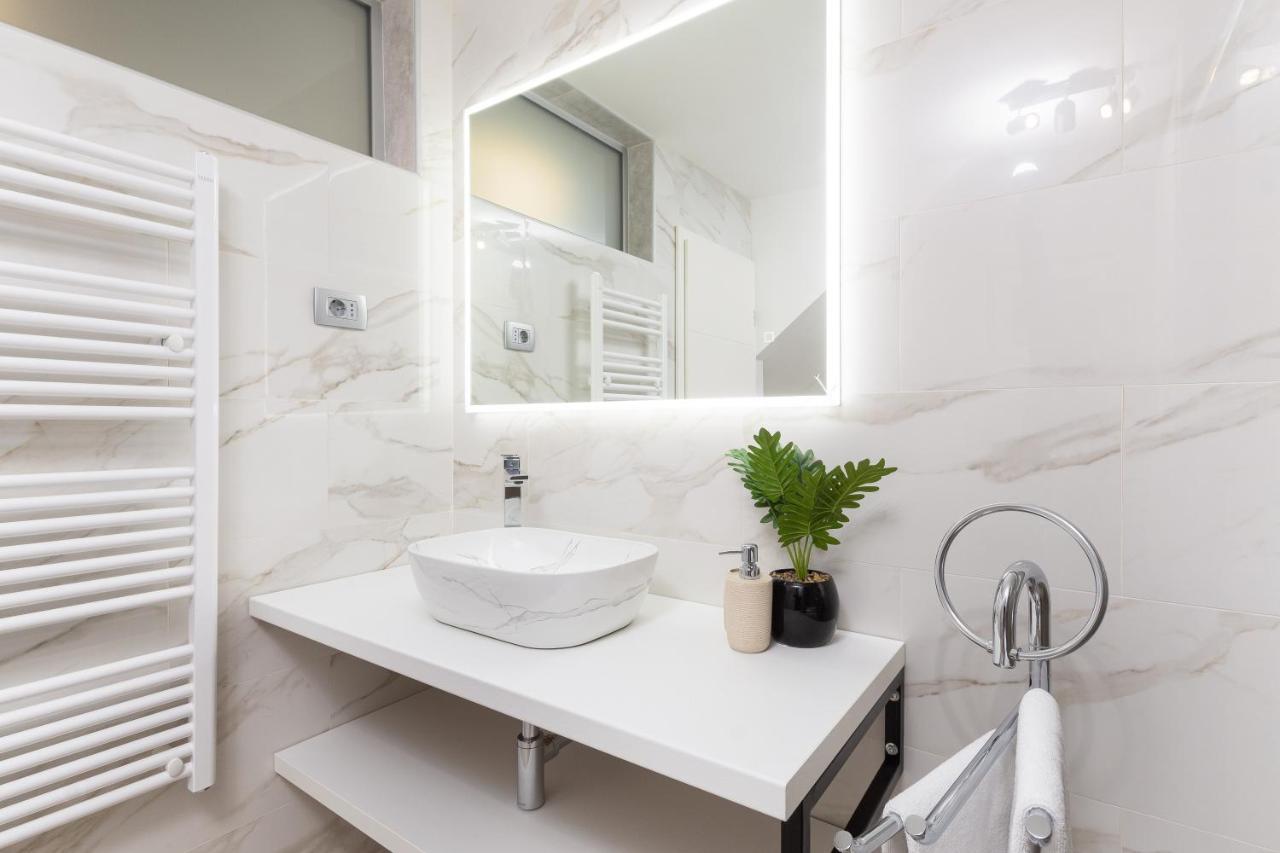 Apartment Ena Near Pula Amphitheater Buitenkant foto